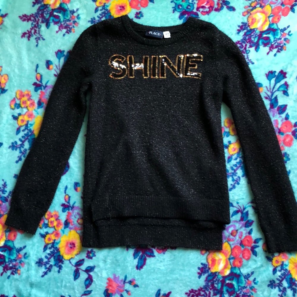 A cute Childrens place sweater